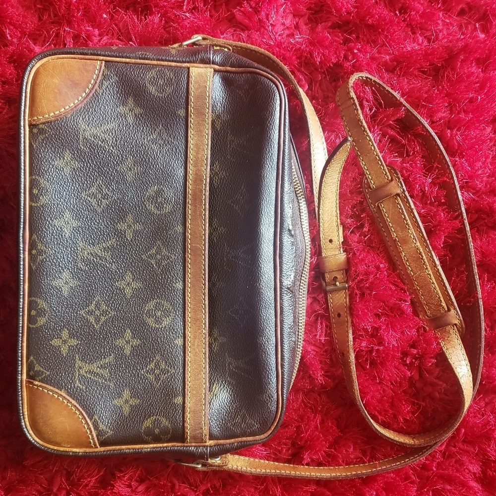 Louis Vuitton Trocadero 27